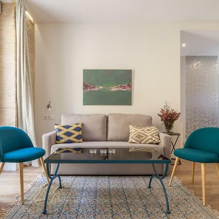 Apartamentos Rg Suites Jardines De Murillo เซบีญา ภายนอก รูปภาพ
