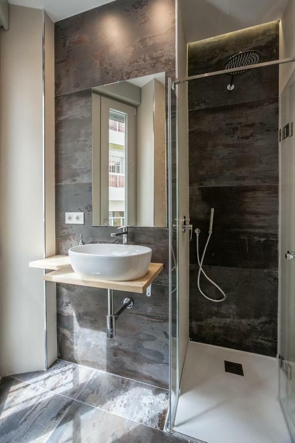 Apartamentos Rg Suites Jardines De Murillo เซบีญา ภายนอก รูปภาพ