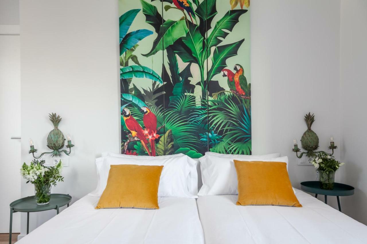 Apartamentos Rg Suites Jardines De Murillo เซบีญา ภายนอก รูปภาพ