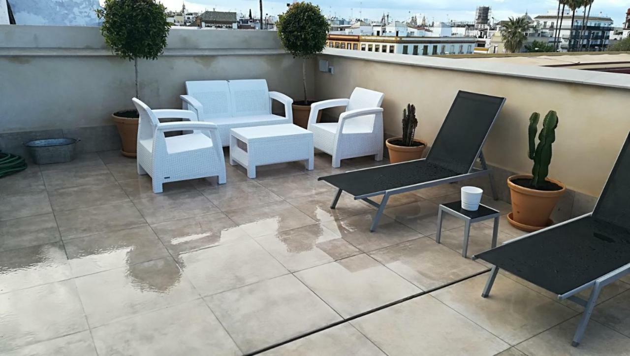 Apartamentos Rg Suites Jardines De Murillo เซบีญา ภายนอก รูปภาพ