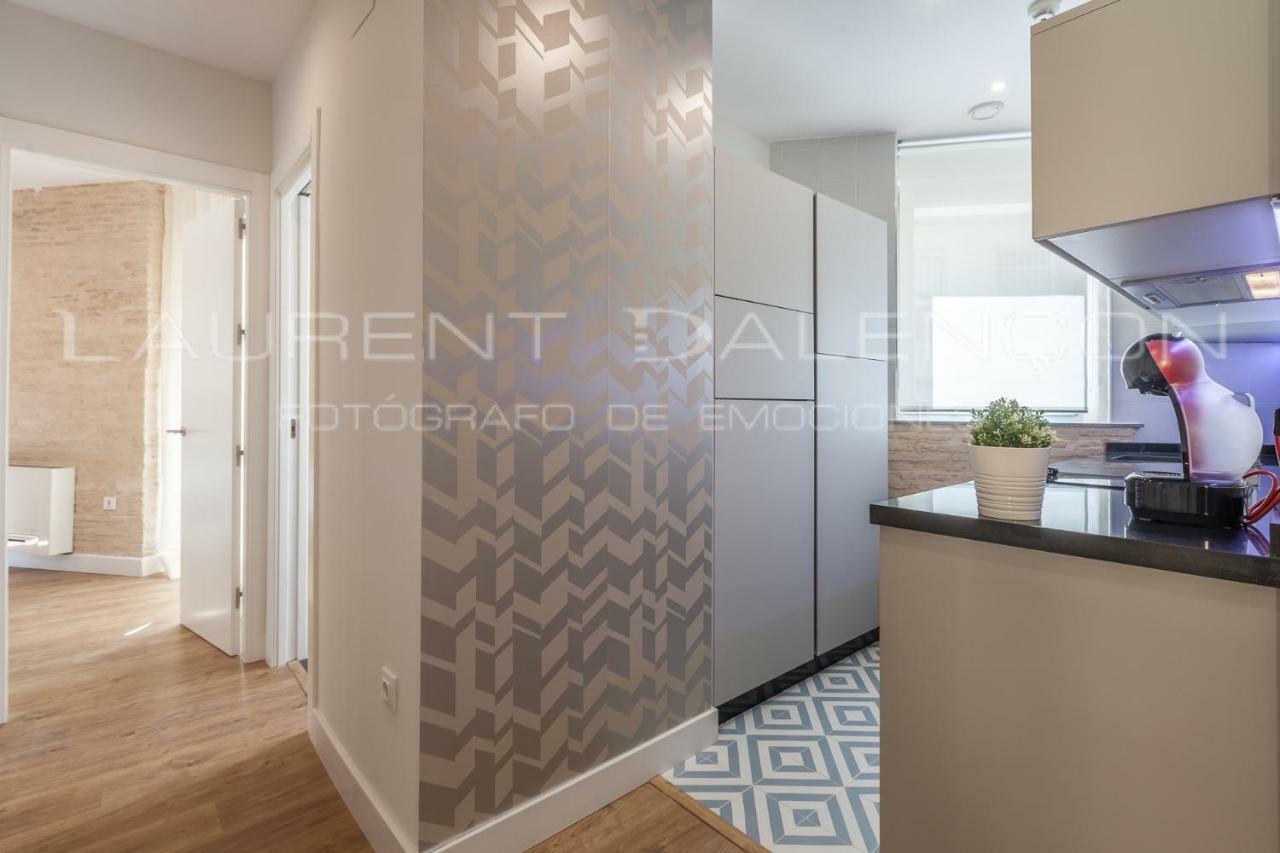 Apartamentos Rg Suites Jardines De Murillo เซบีญา ภายนอก รูปภาพ