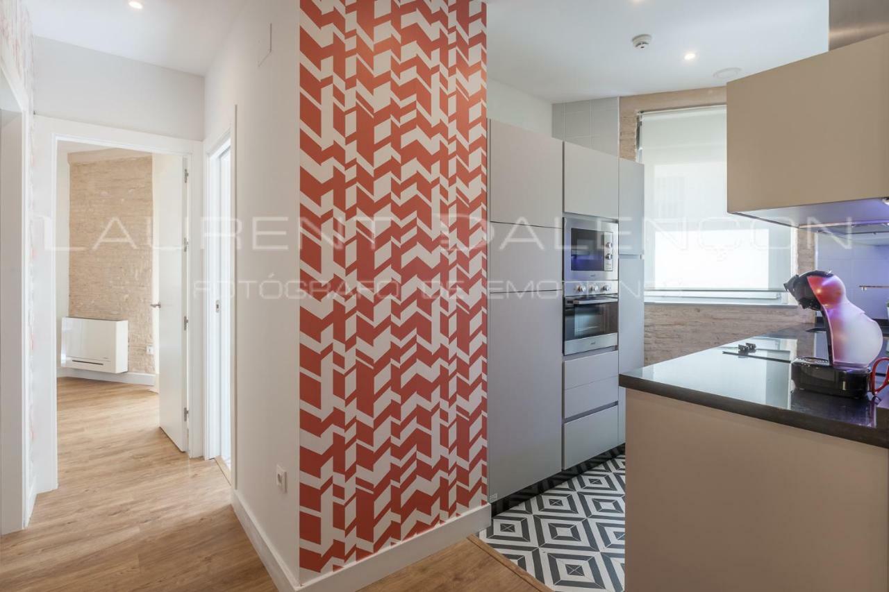 Apartamentos Rg Suites Jardines De Murillo เซบีญา ภายนอก รูปภาพ