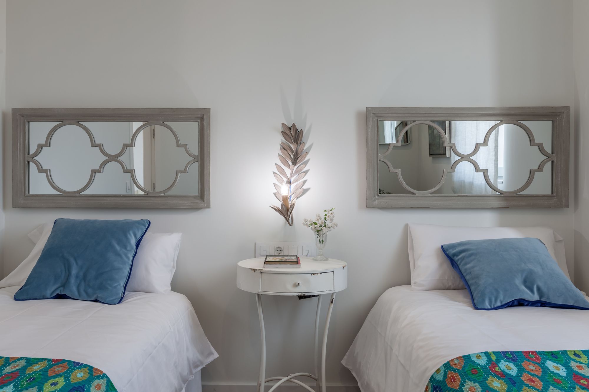 Apartamentos Rg Suites Jardines De Murillo เซบีญา ภายนอก รูปภาพ